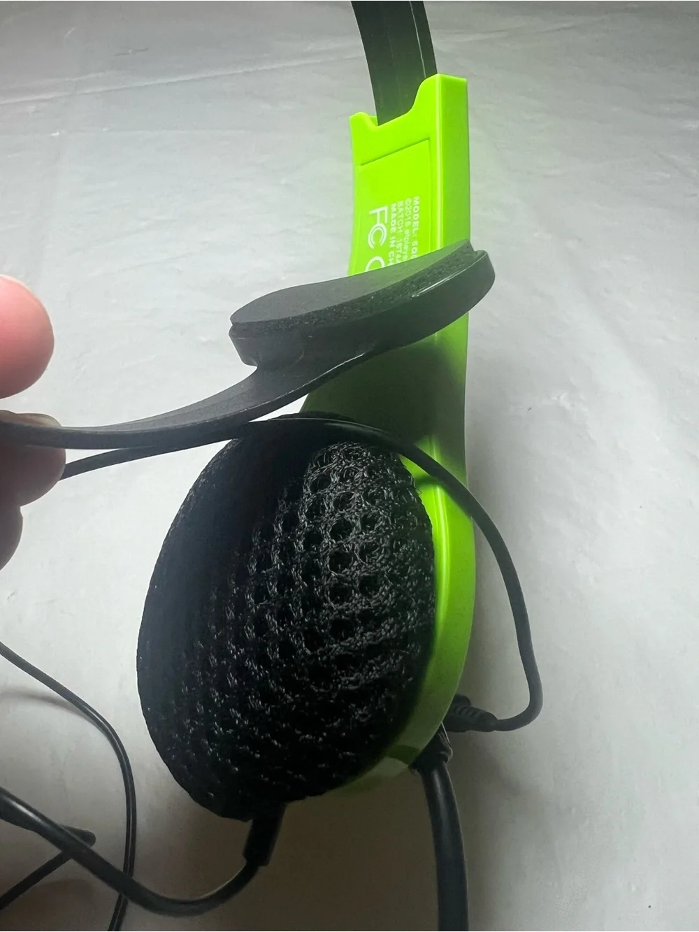 @PLAY Wired Chat Headset Green/Black for Xbox 360 - Untested w/ Box